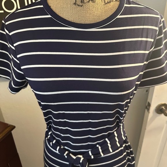 🆕Steve Madden Waist Tie Stripe Dress - Picture 4 of 13
